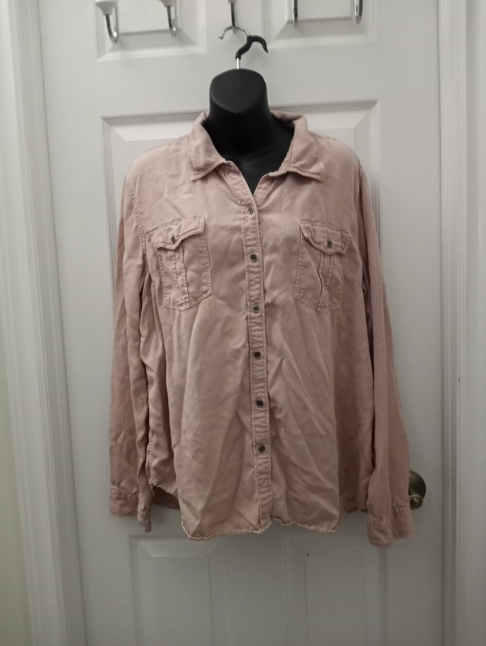 🎟NATURAL REFLECTIONS Button Down Shirt🎟